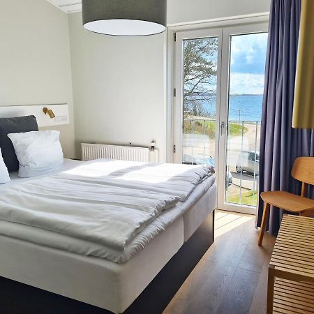 Strandhotel Rosnaes คาลุนด์บอร์ก ภายนอก รูปภาพ